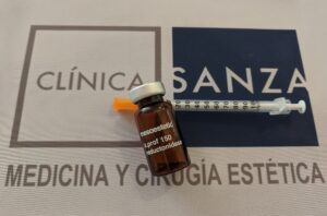 4 - Vial de hialuronidasa (antídot de l'àcid hialurònic)