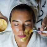 Facial cleansing with personalized treatment